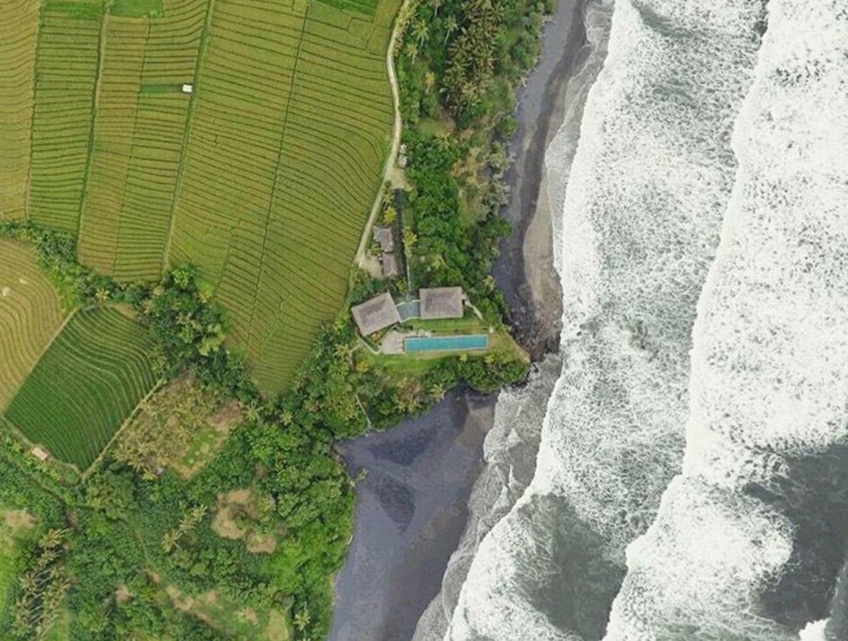 Bulung Daya Beach Villa Retreat Antasari ภายนอก รูปภาพ